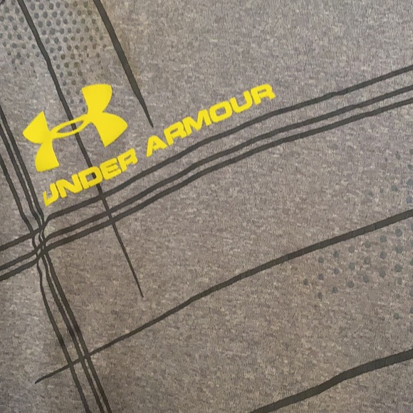 Ua Dri-Fit -Size L - Picture 3 of 4